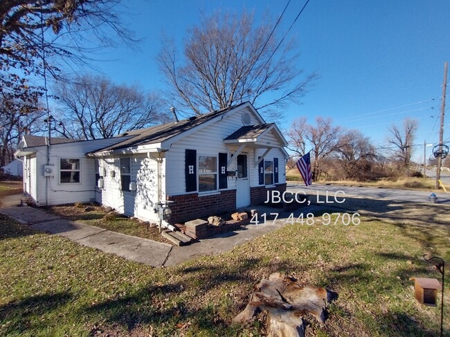 Photo - 629 N Olive St