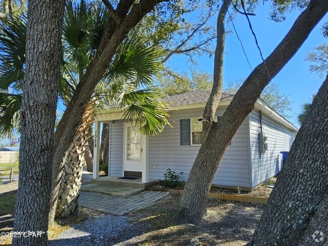 Building Photo - 1328 Friendship Ave Rental