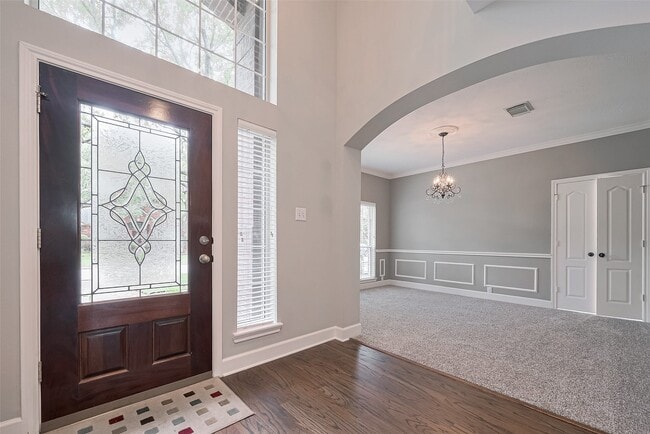 Photo - 223 Owens Park Dr