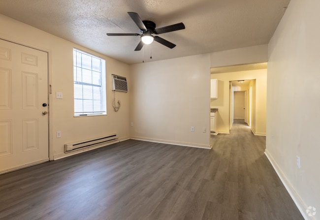 Building Photo - 1818 Leland St Unit A Rental