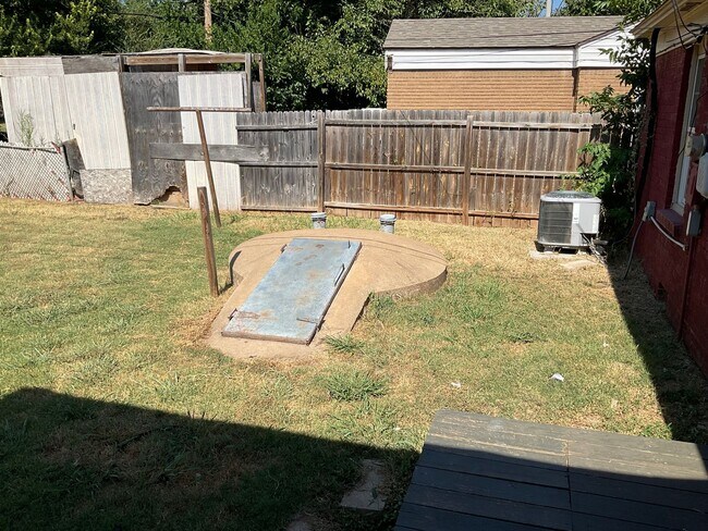 Photo - Great location!