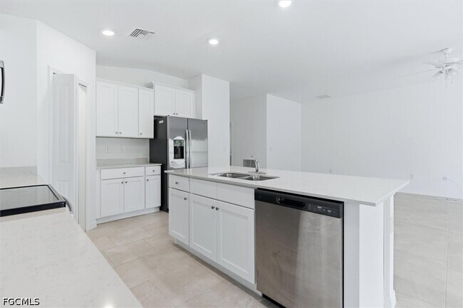 Photo - 3911 Treasure Oak Wy