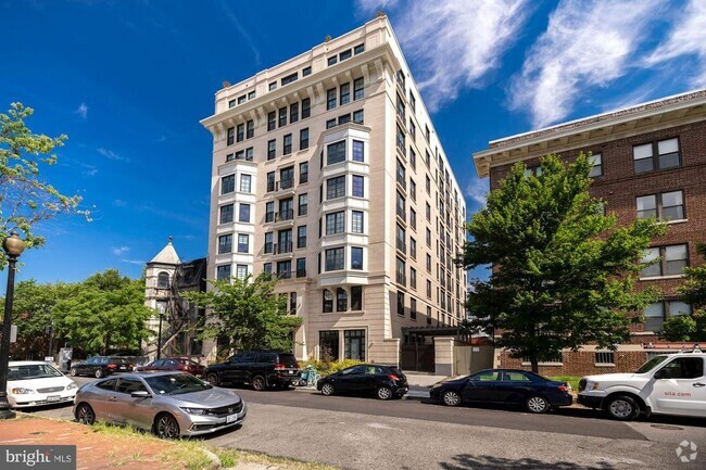 Building Photo - 1011 M St NW Unit 409 Rental