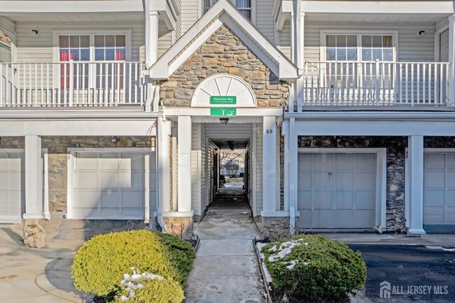 Photo - 58 Prestwick Way Townhome