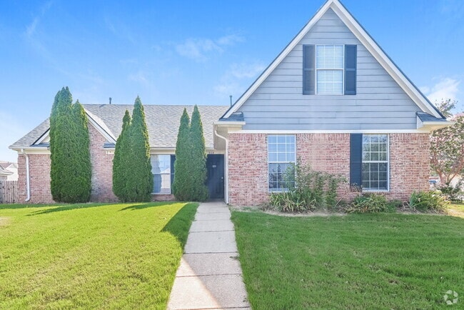 Building Photo - 8104 Manhatten Dr Rental