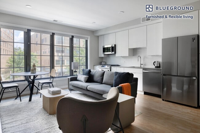 Photo - 2210 Wisconsin Ave NW Unidad FL2-ID922