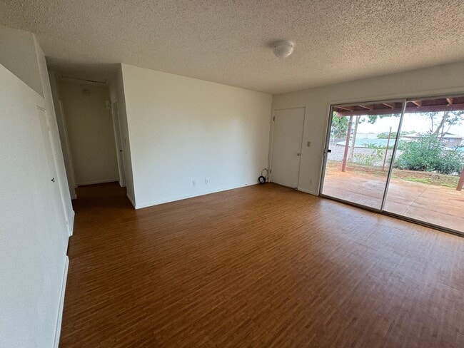 Photo - 1226/1228 Palekaiko St Unidad 1226