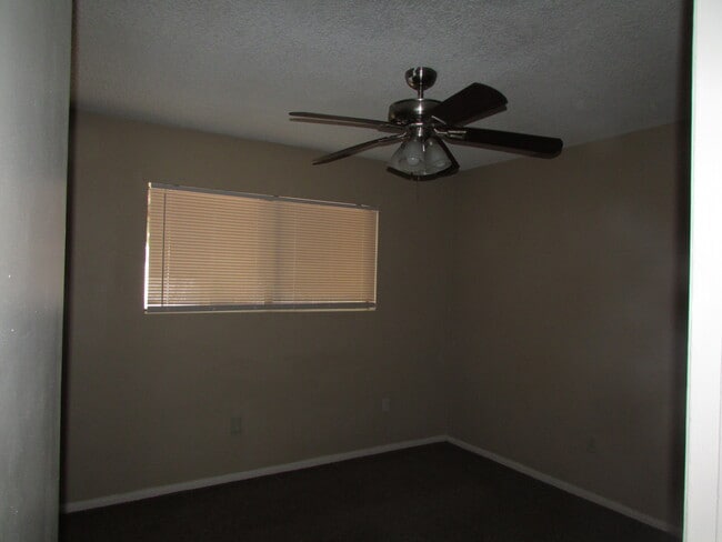 Photo - 2520 Bernice Dr