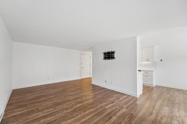 Photo - 1 bedroom in Seattle WA 98115 Unidad #C310