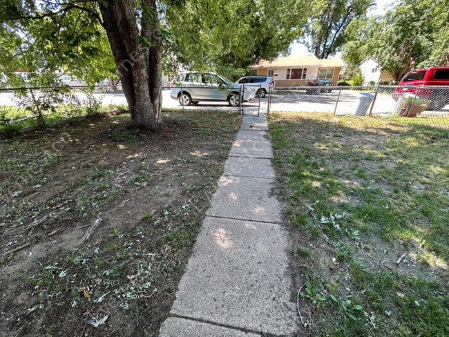 Photo - 906 1/2 Carlisle Street