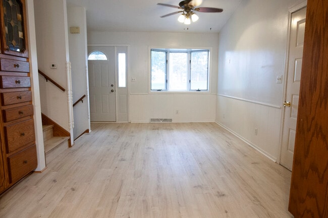 Photo - 538 Cottonwood Ave