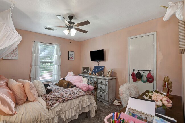 Photo - 25401 Hunting Trail