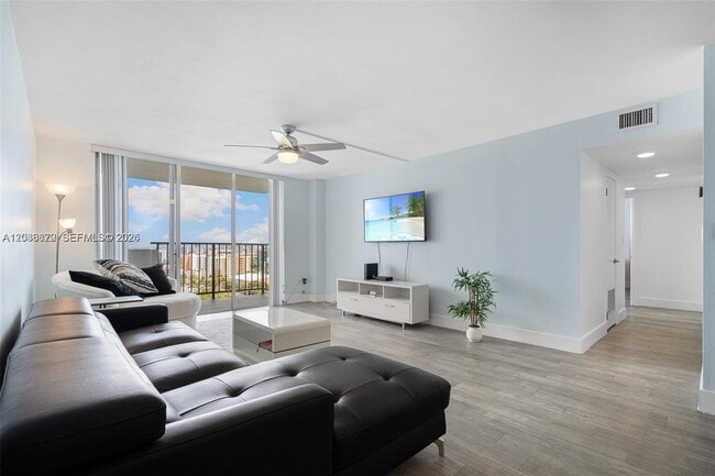 Photo - 2780 NE 183rd St Unit 2009
