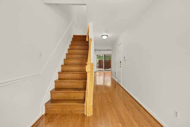 Photo - 1249 Quaker Hill Dr