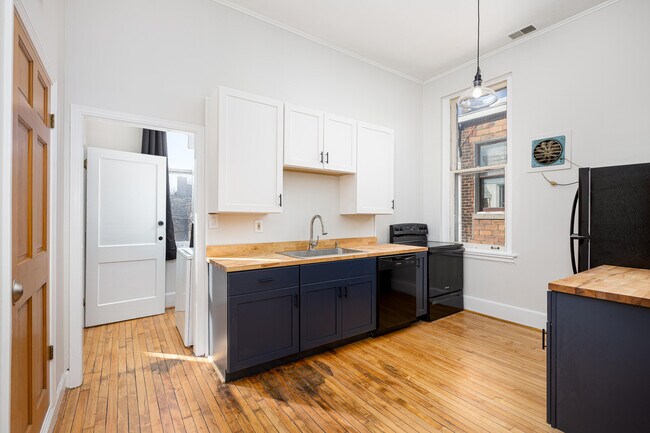 Photo - 117 Pearl St Unidad 2