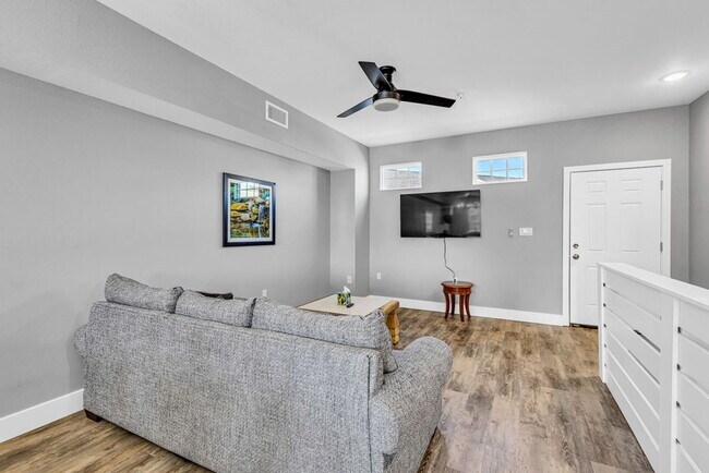 Photo - TDY, Cruisers Welcome!