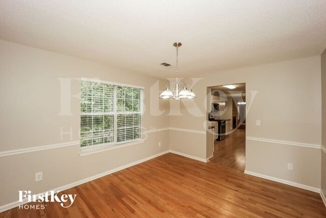 Photo - 3823 Riverview Ferry Crossing