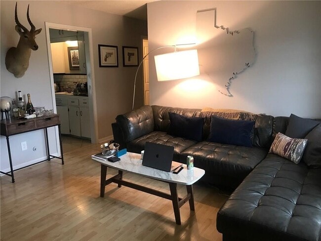 Photo - 612 Clifford Dr