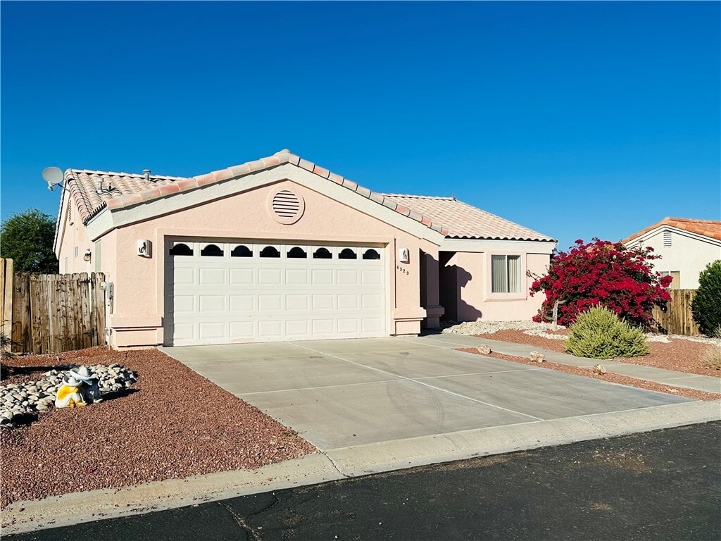 Photo - 6529 Lantana Dr