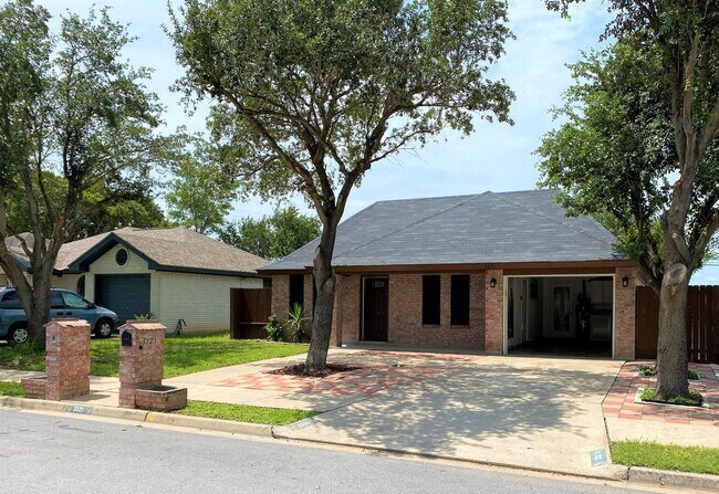 Photo - 3Bed/2 Bath Well kept and Upgraded! ( Mcal...