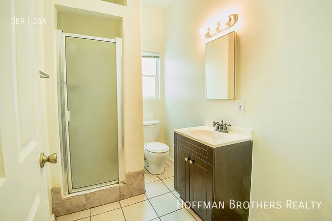 Photo - 1868 W 11th St Unit 12