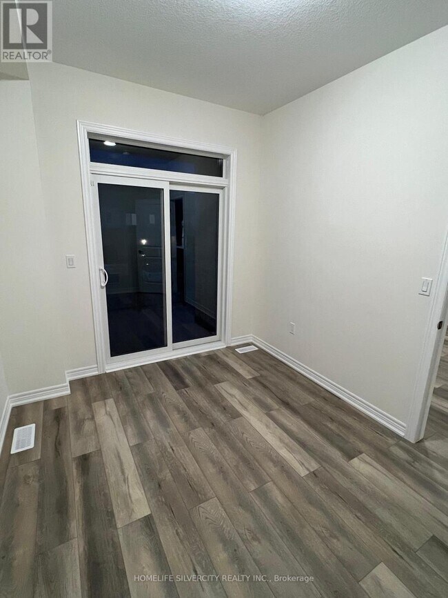 Photo - 158 Sonoma Ln