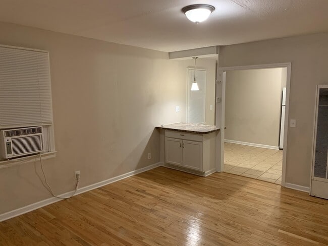 Building Photo - 1811 1st Ave