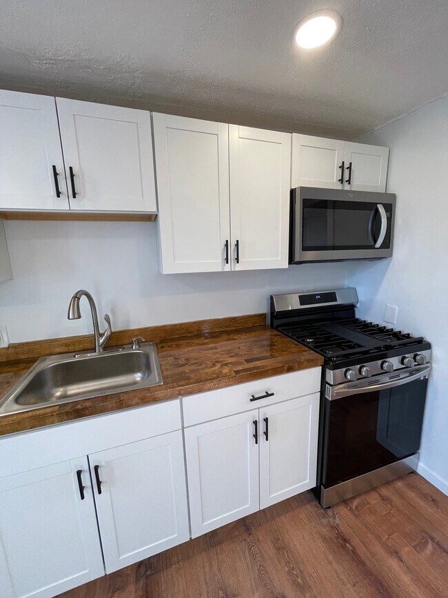 Photo - 57 Van Ness St Unit 1