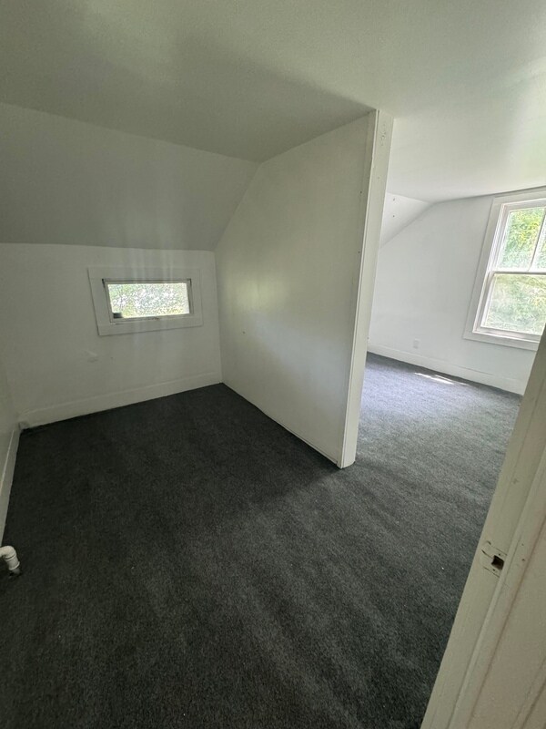 Photo - 624 Factory St Unit 2