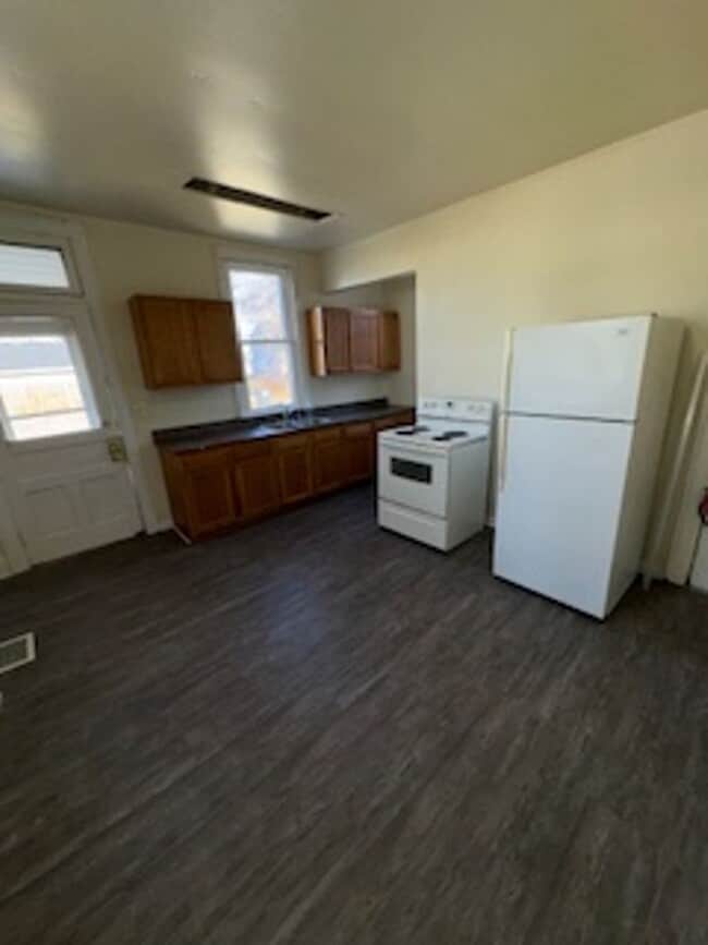 Photo - 500 E Franklin St Unidad B