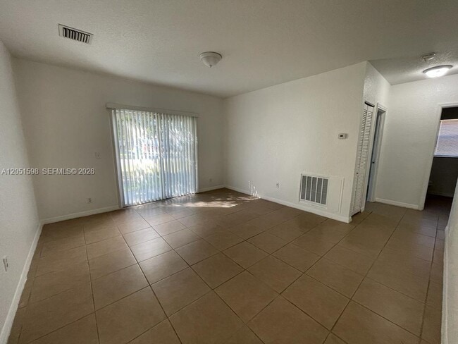 Photo - 2730 NW 11th St