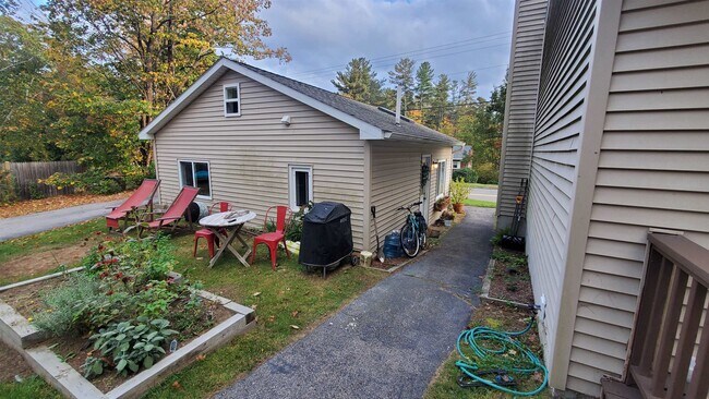 Photo - 11 Dana Ave Unit Apartment 1