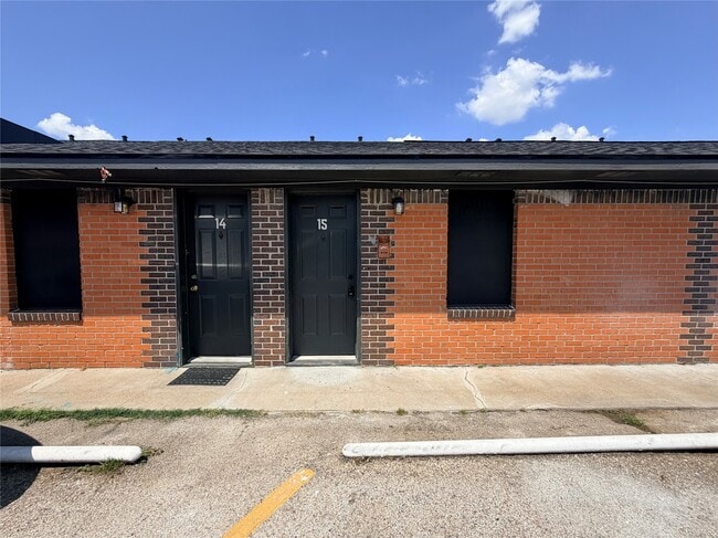 5025 Jefferson St Unit 15