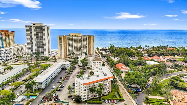 Photo - 3181 S Ocean Dr Unidad 103