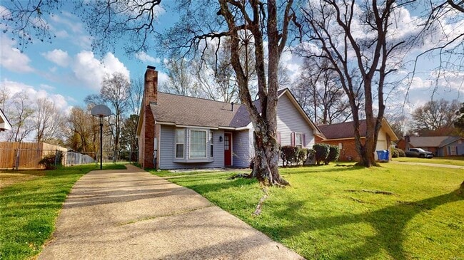 Photo - 710 Old Creek Rd