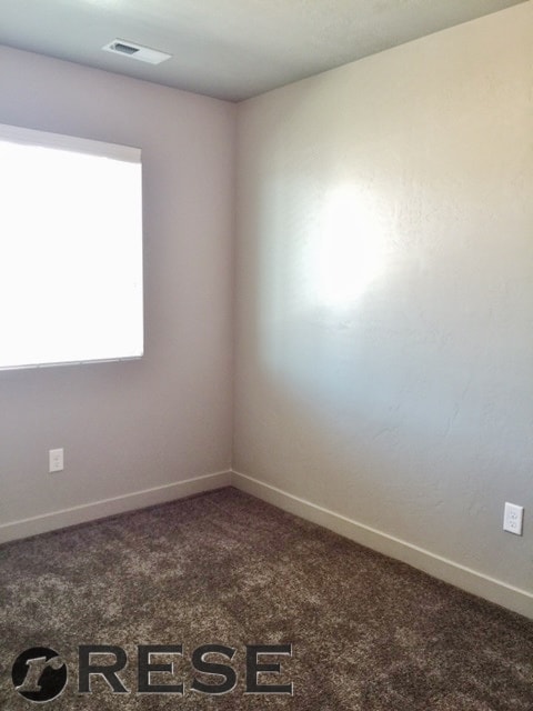 Photo - Awesome Vineyard THouse w attached one car garage