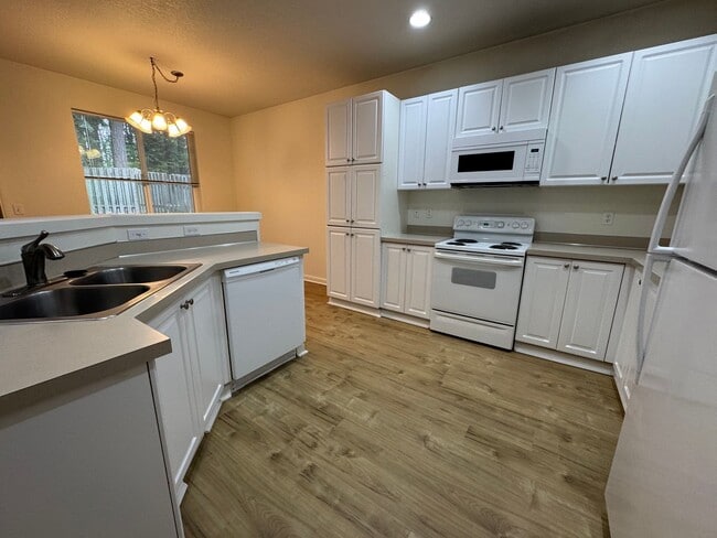 Photo - 5721 NE Canard Ct