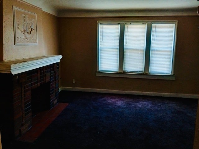 Photo - 8161 Robson St