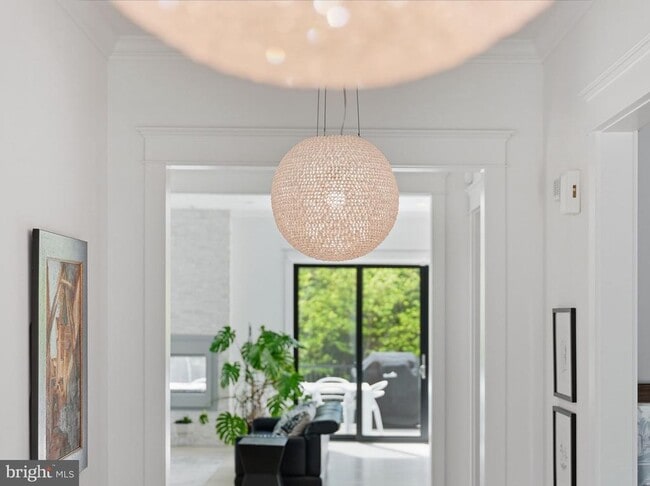 Photo - 2504 12th St N