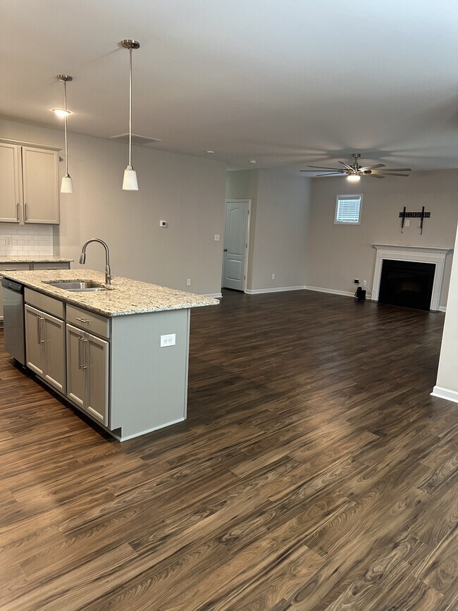 Photo - 117 Courtland Dr