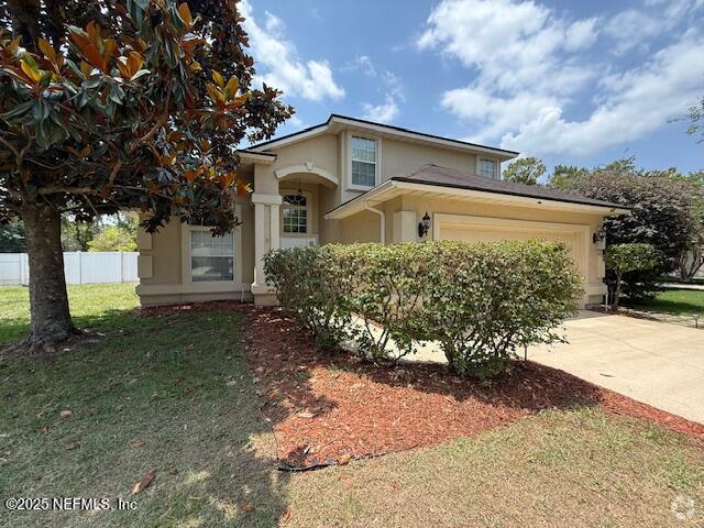 Building Photo - 830 LILAC S Loop Rental