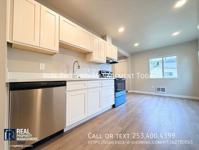 Photo - 212 128th St S