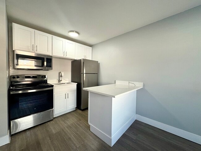 Studio 1 | Kitchen