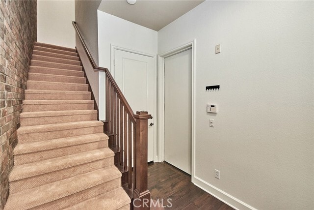 Photo - 15 Vantis Dr