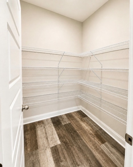 Photo - 451 Kinslow Ct