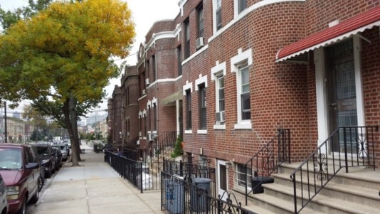 Building Photo - 2317 29th Ave