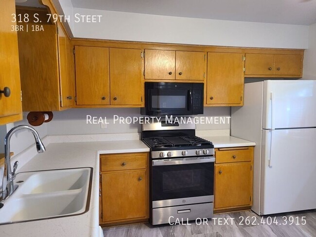 Photo - 318 S 79th St