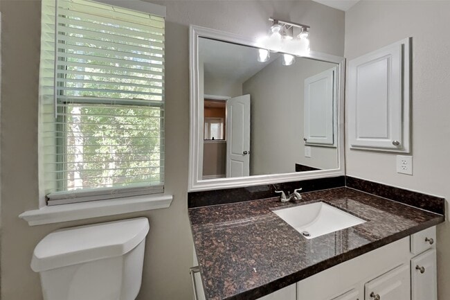 12302 Denali Ln