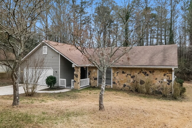 Photo - 8983 Habersham Dr