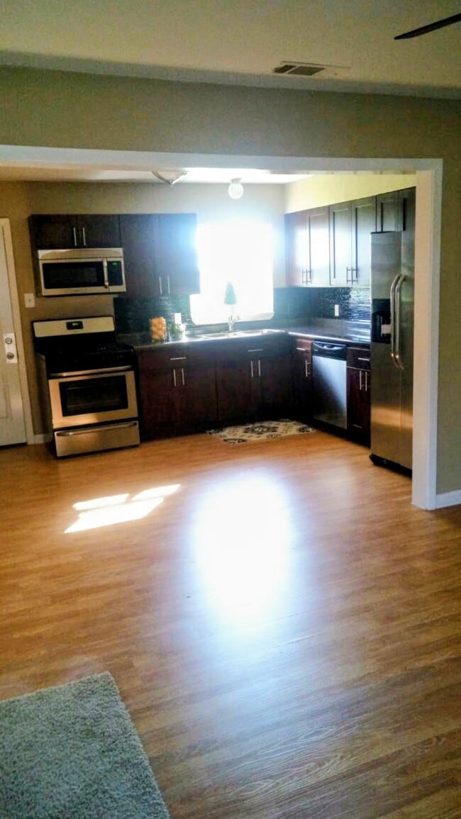 12028 Hoblitzelle Dr